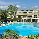Côte D'azur Saint-raphaël, Rez-jardin Et Piscine Apartamento Saint-Raphaël