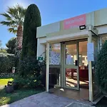Apartamento Côte D'azur Saint-raphaël, Rez-jardin Et Piscine