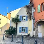 Apartment Cote D'azur Saint-raphael, Rez-jardin Renove