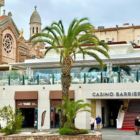 Lejlighed Cote D'azur Saint-raphael, Rez-jardin Renove *
